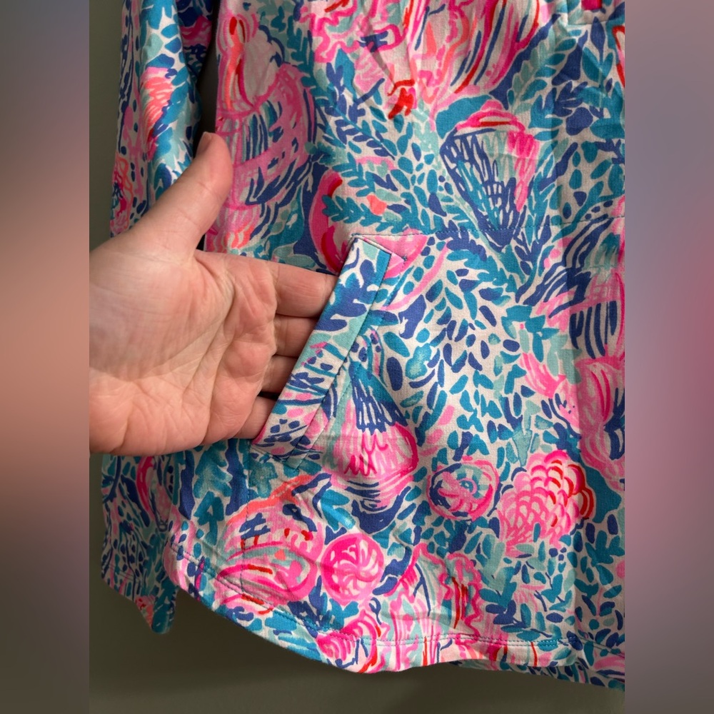 Lilly Pulitzer UPF 50+ Skipper Golf pullover half zip sweater long sleeve - Picture 7 of 7